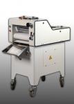 Moulder for toast bread 